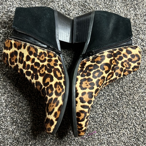 Leopard print boot - Picture 2 of 5